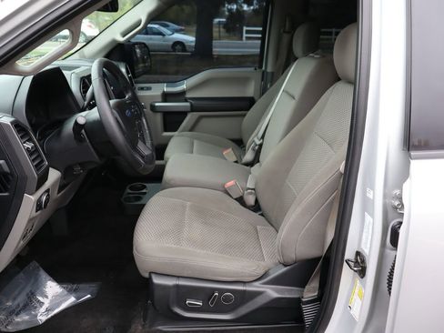 Used 2018 Ford F150 XLT w/ Equipment Group 302A Luxury image 19