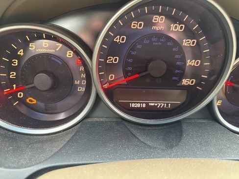 Used 2005 Acura RL image 8