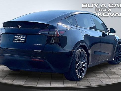 Used 2022 Tesla Model Y Performance AWD/4WD image 13