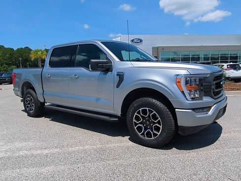 Used 2022 Ford F150 XLT w/ Equipment Group 302A High AWD/4WD image 2