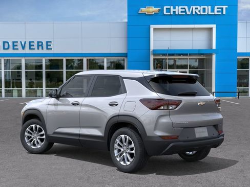 New 2026 Chevrolet TrailBlazer LS w/ LS Convenience Package FWD image 3