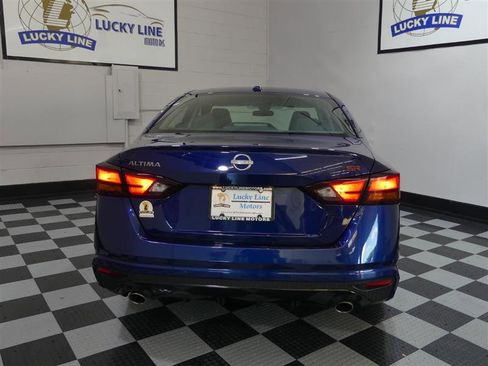 Used 2024 Nissan Altima 2.5 SR image 8