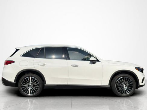 New 2027 Mercedes-Benz GLC 300 image 6