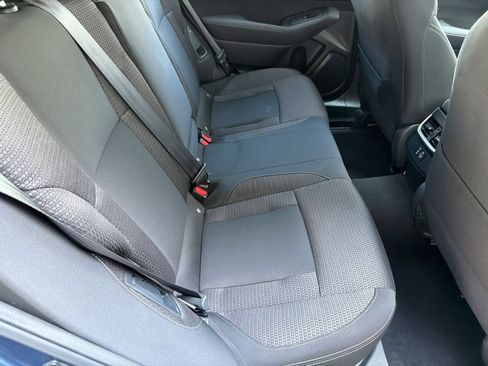 Used 2025 Subaru Outback Premium AWD/4WD image 32