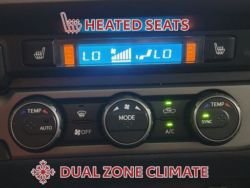Used 2020 Toyota Tacoma TRD Off-Road w/ TRD Premium Off Road Package AWD/4WD image 24