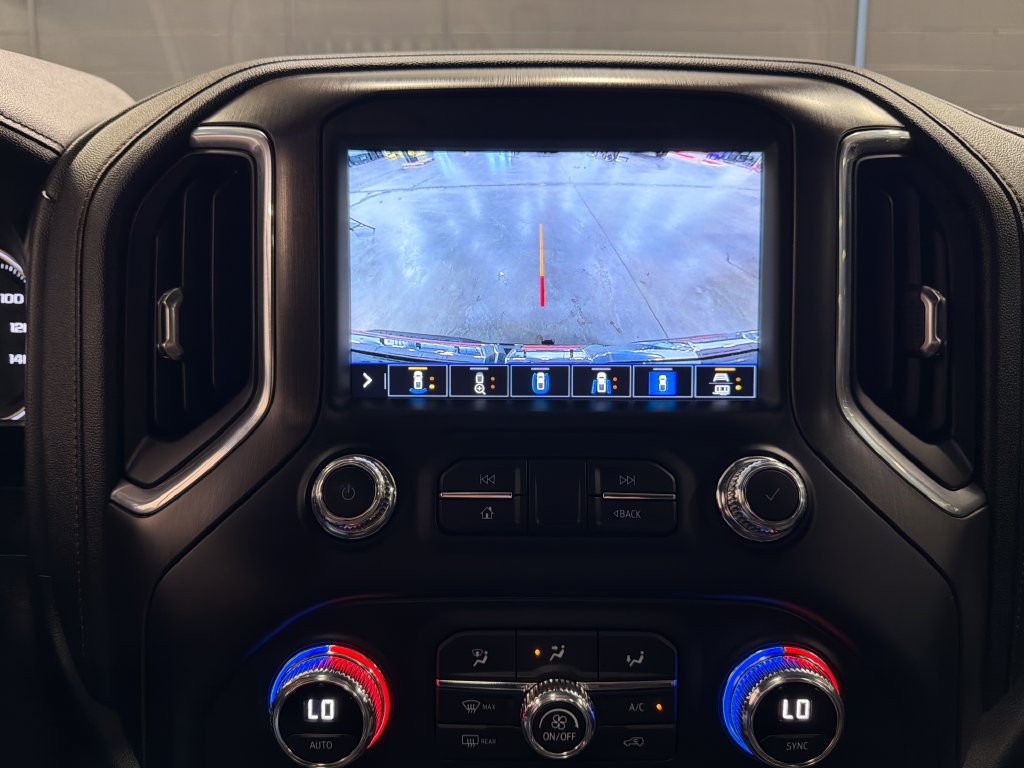 Used 2021 GMC Sierra 1500 AT4 w/ AT4 Premium Package AWD/4WD image 11