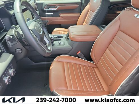 Used 2024 GMC Sierra 1500 Denali Ultimate AWD/4WD image 21