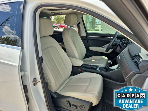 Used 2023 Audi Q3 2.0T Premium Plus w/ Premium Plus Package image 23