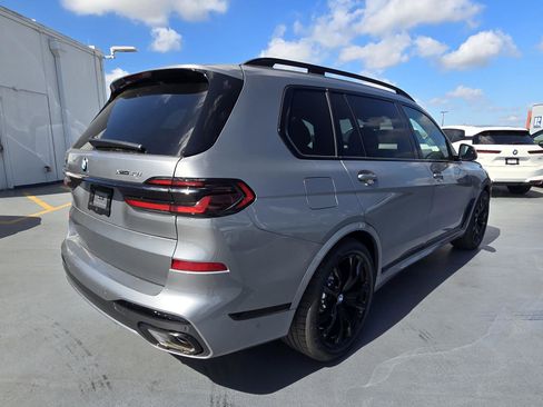 New 2026 BMW X7 xDrive40i w/ M Sport Package image 3