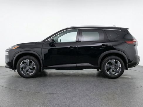 Used 2025 Nissan Rogue SV image 5