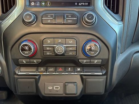 Used 2021 Chevrolet Silverado 1500 LT AWD/4WD image 8