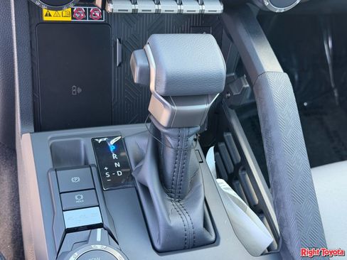 New 2026 Toyota Tacoma SR5 AWD/4WD image 23
