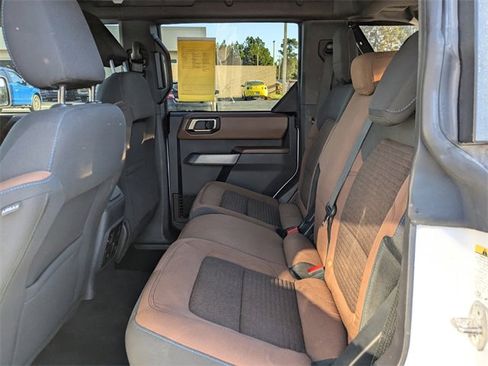 Used 2022 Ford Bronco Outer Banks image 15