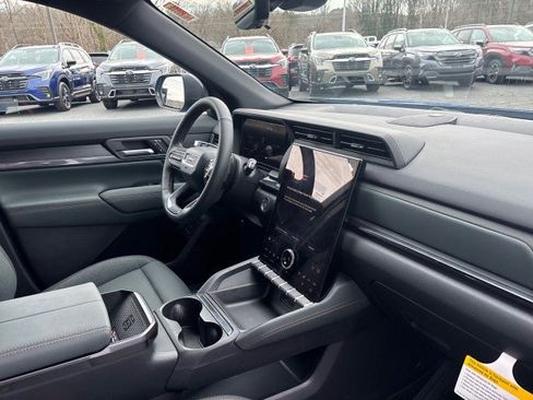 New 2026 GMC Terrain AT4 w/ Convenience Package III image 46