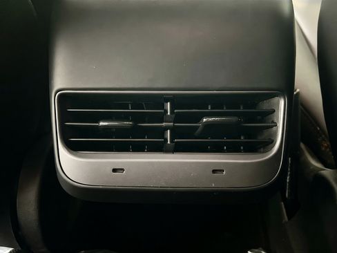 Used 2023 Tesla Model 3 Standard Range RWD image 18
