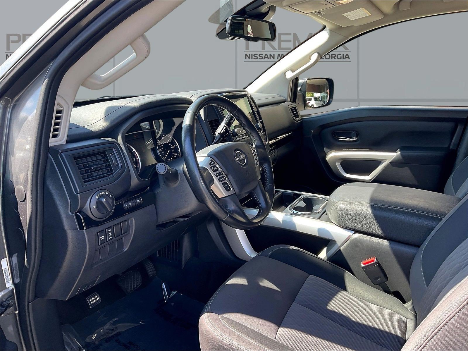 Certified 2024 Nissan Titan SV w/ SV Convenience Package AWD/4WD image 20