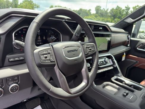 New 2026 GMC Sierra 2500 Denali Ultimate AWD/4WD image 27