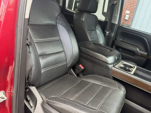 Used 2018 GMC Sierra 1500 Denali AWD/4WD image 14