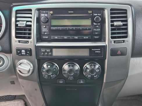 Used 2006 Toyota 4Runner 4WD image 18