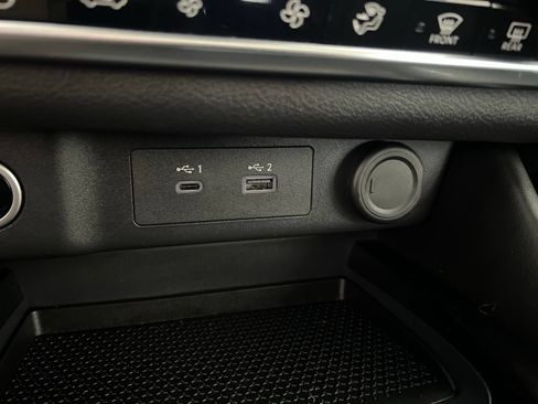 Certified 2023 Nissan Rogue SL AWD/4WD image 56