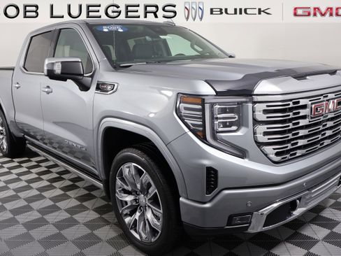 Certified 2025 GMC Sierra 1500 Denali w/ Denali Reserve Package AWD/4WD image 1