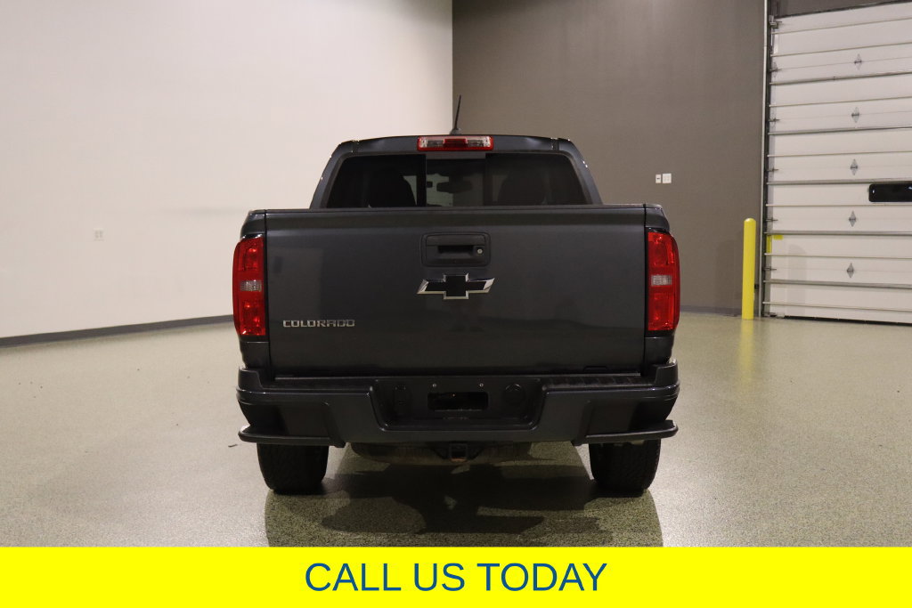 Used 2016 Chevrolet Colorado Z71 AWD/4WD image 9