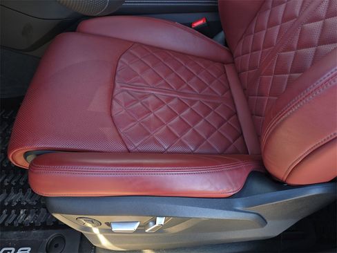 Used 2024 Audi SQ8 Premium Plus image 29