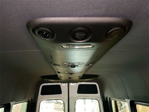 New 2025 Mercedes-Benz Sprinter 2500 image 22