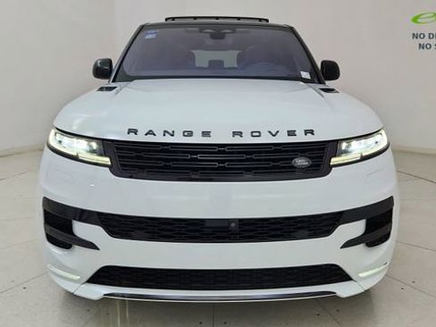 Used 2023 Land Rover Range Rover Sport SE Dynamic image 13