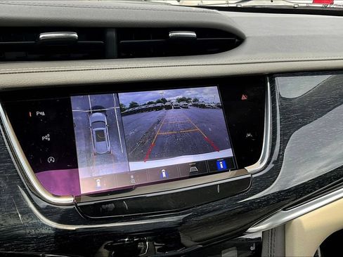 Certified 2024 Cadillac XT6 Premium Luxury w/ Technology Package AWD/4WD image 14