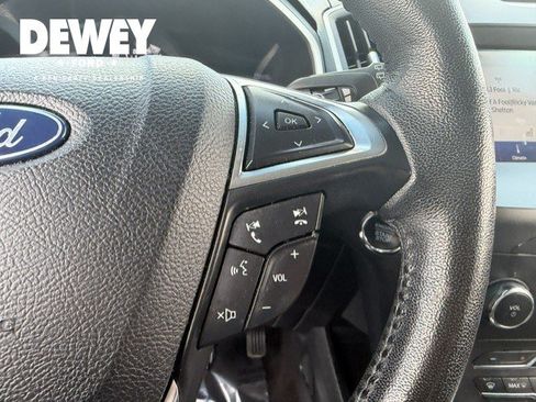 Used 2020 Ford Edge SEL AWD/4WD image 15