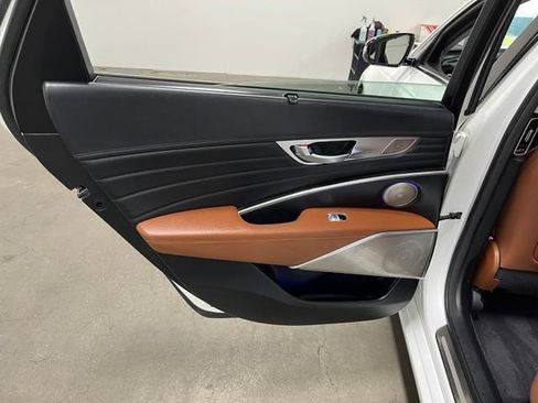 Used 2019 Kia K900 Luxury w/ VIP Package AWD/4WD image 20