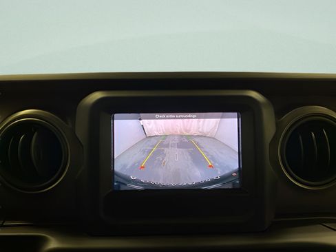 Used 2023 Jeep Wrangler Sport AWD/4WD image 11