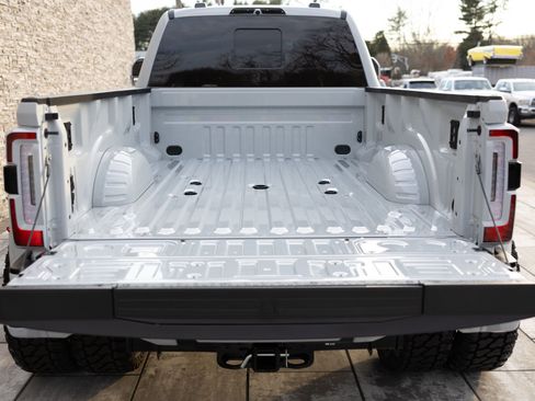 Used 2026 Ford F450 Platinum w/ Platinum Plus Package image 17