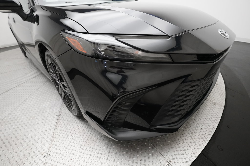Used 2025 Toyota Camry SE FWD image 22