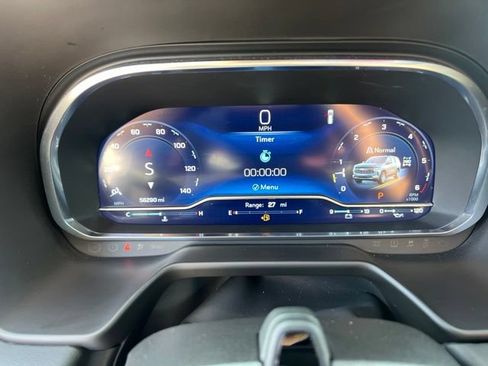 Used 2023 Chevrolet Tahoe Premier w/ Advanced Technology Package AWD/4WD image 34