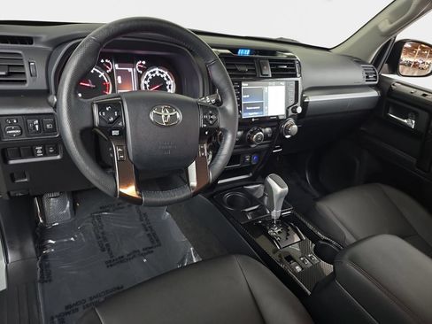 Used 2023 Toyota 4Runner TRD Off-Road Premium w/ Moonroof Package AWD/4WD image 12