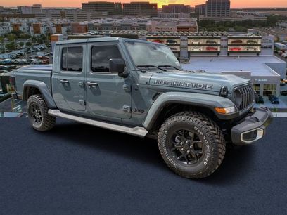New 2025 Jeep Gladiator Sport