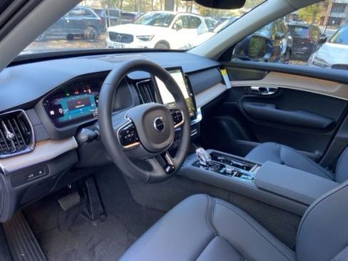 New 2026 Volvo XC90 T8 Plus image 11