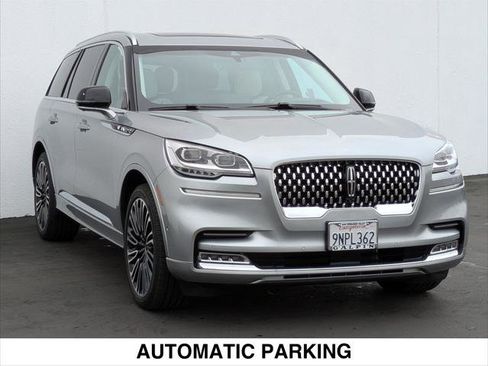 Used 2023 Lincoln Aviator Black Label w/ Dynamic Handling Package image 7
