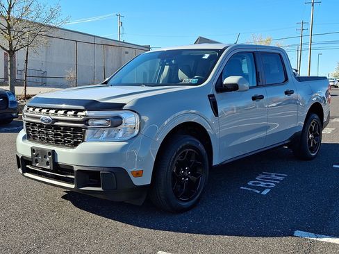 Used 2022 Ford Maverick XLT w/ Equipment Group 300A Standard AWD/4WD image 3