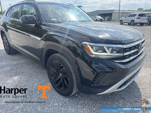 Used 2023 Volkswagen Atlas Cross Sport SE image 7