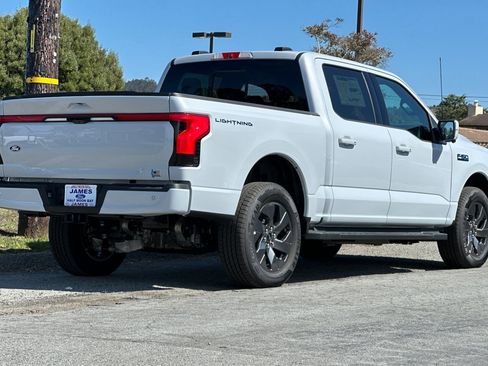New 2025 Ford F150 Lightning Lariat image 5