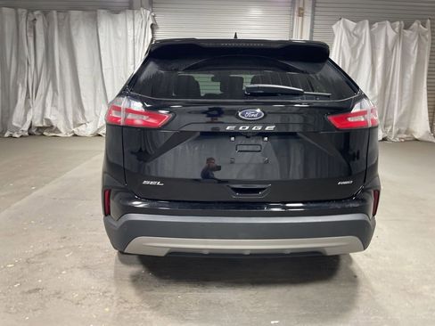Used 2024 Ford Edge SEL image 6