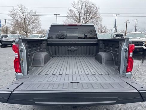 Used 2026 Chevrolet Silverado 1500 LT Trail Boss w/ LT Trail Boss Premium Package AWD/4WD image 14
