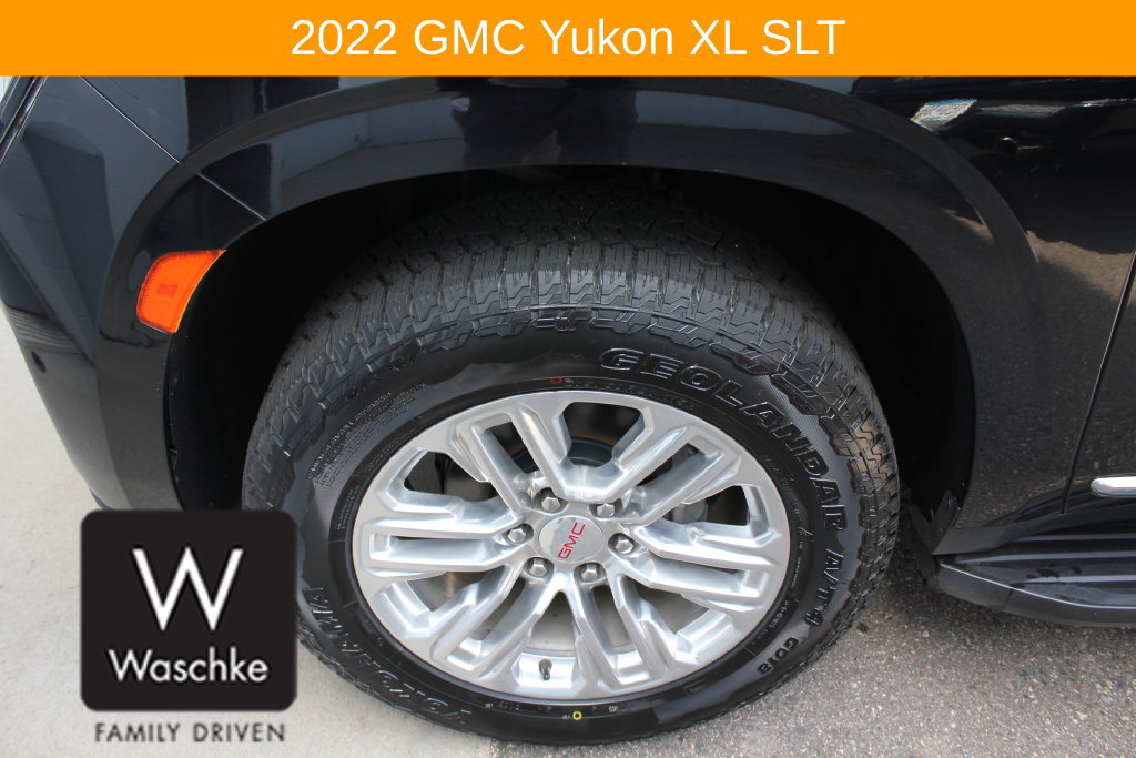 Used 2022 GMC Yukon XL SLT AWD/4WD image 11