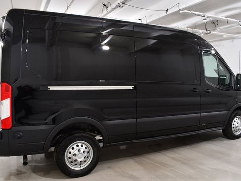 New 2026 Ford Transit 250 148 Medium Roof Extended AWD image 11