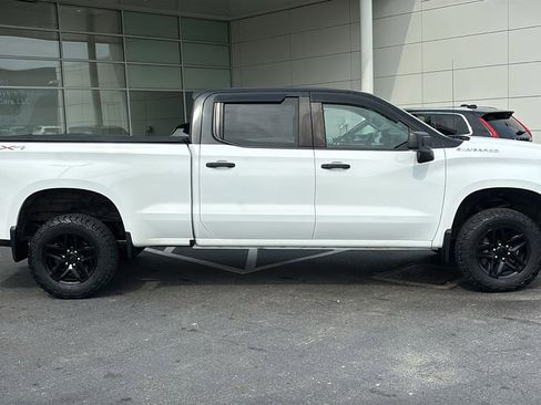 Used 2020 Chevrolet Silverado 1500 Custom w/ Custom Value Package AWD/4WD image 25