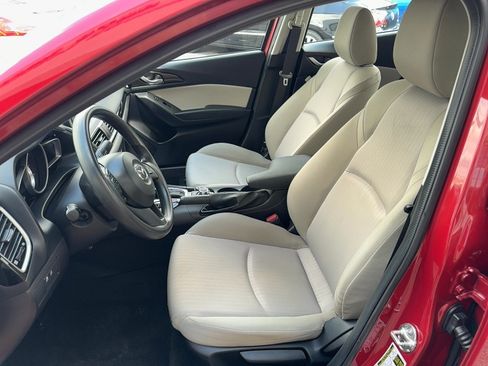 Used 2016 MAZDA MAZDA3 i Sport FWD image 6