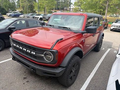 Used 2022 Ford Bronco Black Diamond AWD/4WD image 8